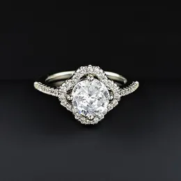 Designer Diamond Rhinestones Vierklaverbloemring Dames luxe grote zirkoon vol diamantring ornamenten luxe sieraden
