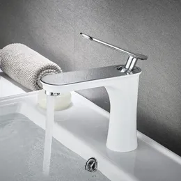 Rubinetti per lavabo da bagno Rubinetto per lavabo in ottone realizzato con finitura cromata bianca Rubinetto per acqua Miscelatore a freddo monocomando