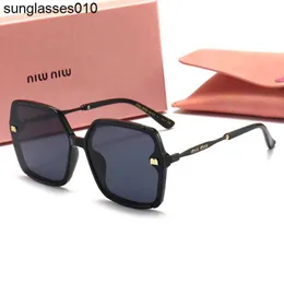 Okulary przeciwsłoneczne MIU Modne okulary przeciwsłoneczne damskie na świeżym powietrzu