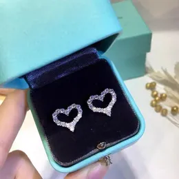 S925 Sterling Silver Love Designer de coração Brincos para mulheres T marca de luxo Bling Bling Crystal Diamond Earingings Earring Ear Rings Jóias