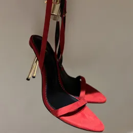 Kadın Tasarımcı Sandal Stiletto Topuk Seksi Sandalet Yaz Bayanlar Elbise Ayakkabı Gece Kulübü Yüksek Kalite Orijinal Deri Sıradan Marka 10A Boyut 35-41 Deri Kutu