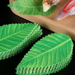 装飾的な花200pcs人工緑の葉の日本料理寿司装飾草の葉の創造的なプラスチックの刺身装飾ツール