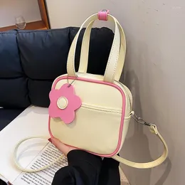 Outdoor Bags Cute Flower Handbags 2023 Fashion Casual Small Square Bag For Ladies Simple Sweet Style Women