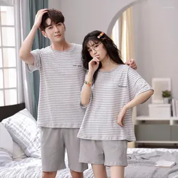 Pijama de roupas de sono feminino conjunto de casais Mulheres e homens de algodão listrado Terno de manga curta 2 peças de verão sexy home lounge presente