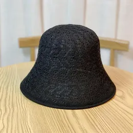 Szerokie brzegowe czapki stylowy kapelusz słoneczny cienki krótki antyi-UV puste na szydełkowym Schoter