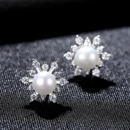 Lyxmärke Pearl Snowflake Flower Stud örhängen Kvinnor 3A Zirkon S925 Silver Utsökta örhängen Kvinnlig charm Sexig örhängen Bröllopsfest High-End Jewelry Gifts