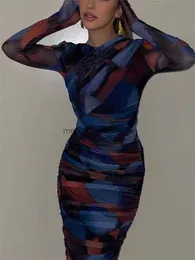 Zweiteiliges Kleid Sexy Slim Mesh Cross Tops Anzug 2022 Mode Frau Hohe Taille Plissee Rock Anzüge Damen Chic Unregelmäßige Patchwork Party Sets T230510