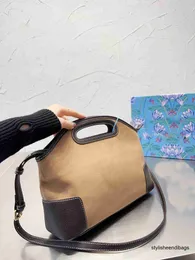 Designer Bags Totes 2023 L-brand 30 * 20cm Crossbody Shopping Borsa di tela abbinata Borsa vintage portatile Capacità Borsa ascellare da donna