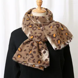 Halsdukar Fashion Spanien Designer Winter Cashmere Hijab Scarf Wild Leopard Dot Fringe Pashmina Stal Thick Challs Wlawards Wrapards Wrapards