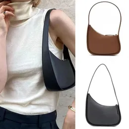 Raden Half Moon Bag Axillary Handbag Real Leather Luxury Women Designer Bags Flat Shoulder Strap Curved Zipper Stängning Koppling Tote Suded Foder Underarm Purse