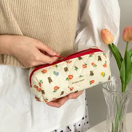 Косметические сумки корпусы Liberty Quilting Makeup Bag мягкий хлопок Женщины -молния Организатор косметики маленький милый макияж для переносной ручки корпус 230510