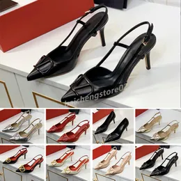 Sandálias de salto alto da marca de luxo feminina designer de verão Sapatos pontiagudos clássicos fivela de metal de ouro 4cm 6cm 8cm 10cm saltos finos sapatos de casamento vermelho com bolsa de poeira 34-44 b2