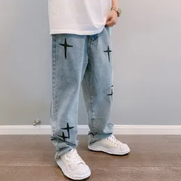 Jeans masculinos bordados Men bordados Straight Loose Wieleg Pants Spring e Autumn Fashion Korean High Street Hip Hop Style Troushers 230511