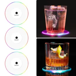 Kreative LED-Cup-Untersetzer aus Kunststoff Tischsets Kristall ultradünne LED-Licht-Untersetzer Küche Cocktail Flash Bar Atmosphäre Lichter