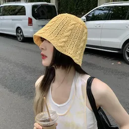 Berets Summer Bucket Hat for Women Outdoor Travel Sunshreen Słomka szydełka Kaptanda Składana kapitale słoneczne panie wakatio nadmorskie czapki plażowe