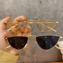 Güneş Gözlüğü Kedi Göz Güneş Gözlüğü Lüks Marka Tasarım Kadın Metal Üçgen Güneş Gözlükleri Moda Lady Shades UV400 Gözlük Gafas De Sol 230511