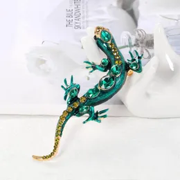 Brosches Lizard Gecko Brosch Pin Rhinestone Green Geckos Animal Pins and Corsage Collar Clothing Ornament smycken