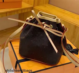 Stylisheendibags Nano Noe BB Projektanci torebki na ramię Super sznurka mini wiadro torba brązowe monogramy Wysokiej jakości torebka damska śliczna ophidia