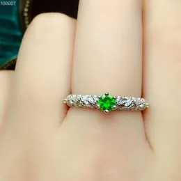 Cluster Rings Style Fashion Clear Green Diopside Gemstone Ring With 925 Silver