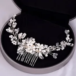 Wholesale of New Pearl Hair Combs, White Crystal Headwear, Banquet Plate Hair Accessories, Bridal Headwear, Insertion Combs