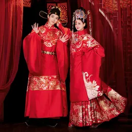 民族服の明王朝のウェディングドレス新しいカップルレッドハンフスーツ中国の伝統的な古代服男性女性フェスティバルロングローブDQL6591 G230428