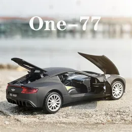 132 Aston Martin One-77 Metal Oyuncak Arabalar Diecast Ölçekli Model Çocuklar Pull Back Fonksiyon Müzik Işığı Açılabilir Kapı268p