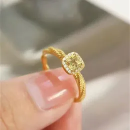 Pierścień Solitaire 18K Złote Pierścienie dla kobiet AU750 Biżuteria Pierścień Pierścień Kwadratowy cyrkon 230511