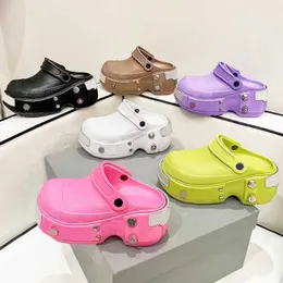 Дизайнерская платформа Hardcroc Mule Sandal Women Mens Triple S Slides Summer Summer Shoes Водонепроницаемые черные тапочки Большой размер 44 с коробкой №444