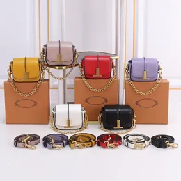 Grande marca de couro ombro feminino 2023 novo pequeno quadrado retro cor sólida carro ing multi-funcional grande capacidade crossbody saco