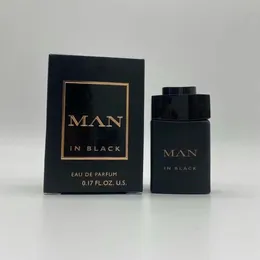 Black Wood Essence Rina Essence parfüm insan kokusu 100ml adam tütsü parfüm uzun ömürlü zaman kokuları beyefendi caddesi iyi koku