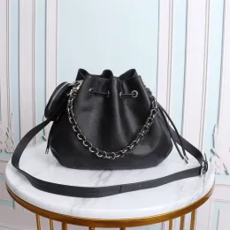 7a muria totes drawstring 버킷 가방 천공 된 소 가죽 중공 가죽 직물 핸드백