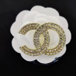 20 Style Brand Designer Brooches Women Full Crystal Rhinestone C Letters Brooches Suit Pin Fashion Jewelry Clothing Decoration Accessories