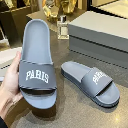 Reinders slippers wit new arrivals