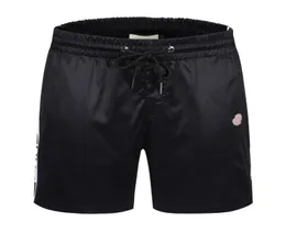2022 Wodoodporne spodnie tkaninowe w stylu designerskim Summer Beachpants Men039s krótkie krótkie krótkie