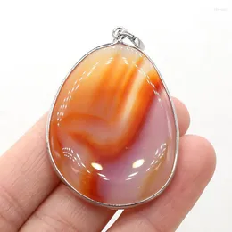 Pendant Necklaces Natural Red Agate Stone Gemstone Oval Shape Handmade Crafts Vintage Necklace Accessories For Women Gift Size 35x48mm