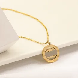 Guldpläterad designer halsband för kvinnor märke c-bokstäver runda pendellkedja halsband smycken tillbehör hög kvalitet 20stil