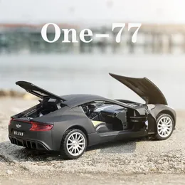 132 Aston Martin One-77 Metal Oyuncak Arabalar Diecast Ölçekli Model Çocuklar Çekme İşlevi Müzik Işığı Açılabilir Kapı266c