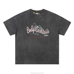 Tasarımcı Moda Giyim Tees Tshirt Galerileri Deptes Yıkanmış Eski Güzellik Kokteyl Baskı Yaz High Street Gevşek Erkek Kadınlar Kısa Kollu T-Shirt Trend Üstleri Satılık