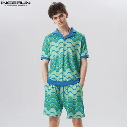 Tute da uomo Top belli e ben aderenti INCERUN Set per il tempo libero Allmatch Camicia a maniche corte Pantaloncini Stampa ondulata Set a due pezzi S5XL 230512