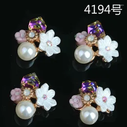 Charms 50pcs/pack 25 28mm Enamel Flower Gold Color Crystal Pearl Pendant DIY Bracelets Necklace Jewelry Accessories