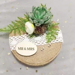 Party Favor Personlig Rustic Wedding Wood Ring Box Holder Custom Dina namn och datumbärare