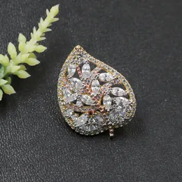Pins broszki vanifin moda biżuteria Charakterystyczna pusta pink bratek z pustym liście