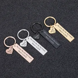 Personlig nyckelringgåva gravera namn och datera min kärlek mitt liv min vän för par män kvinnor make anpassad present Keyring