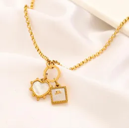 Wholesale Never Fade 18K Gold Plating Pendant Necklaces Brand Letter Designer Stainless Steel Necklace Heart Inlay Crystal Fashion Jewelry Accessory