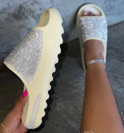 Moda dış ticaret kadın ayakkabıları elmas yüzey ince ve ışıltılı platform terlik sandalet slaytlar terlik