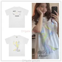 Designerski odzież moda koszulka małe galeria mody Dziewczyna kolorowy sunbird krótki rękaw Tshirt wykonany z czystej bawełnianej wysokiej jakości podwójnej przędzy dla mężczyzn Wome