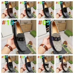 2023 Scarpe eleganti da uomo Scarpe firmate Fiocco estivo Spiaggia Scarpe da donna in pelle Piatto Fibbia in metallo Sandali casual da donna Lettera Uomo classico Scarpa da lavoro marrone Large38-45