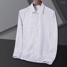 Camisas casuais masculinas Browon Fashion Plaid For Men 2023 Smart Slave Longa Slim Camisa Roupas Turnizes de colar