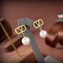 Letter V Pearl Designer for Women Dangle Earrings 14k Gold Plated Earrings Wedding Party Jewelry
