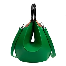Evening Bags Fashion diskon besar tas tangan wanita musim panas warna permen selempang bahu desainer Bucket dompet mewah 230516